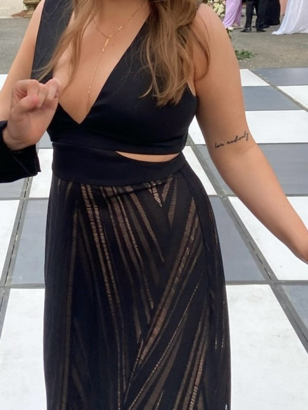 BCBGMAXAZRIA Black Cutout V-Neck Gown - Picture 4 of 10